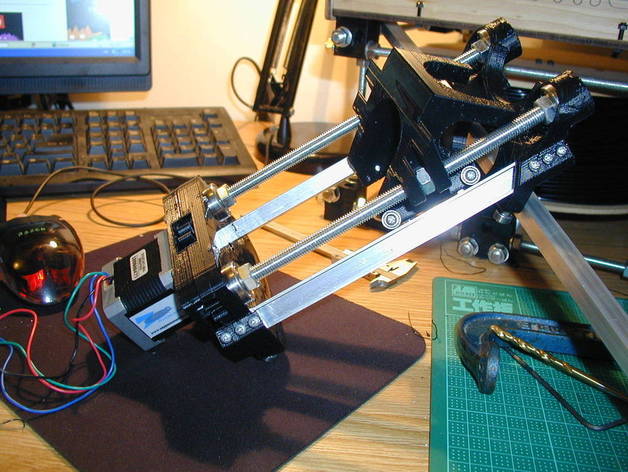 http://thingiverse-production.s3.amazonaws.com/renders/55/7d/72/78/55/P1010268_display_large_preview_featured.jpg