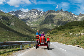 Silvretta Hochalpenstraße Porsche-Diesel Junior.jpg