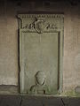 Lenzburg, Stadtkirche, Kirchhof, Grabplatte Nr. 09, Samuel Fischer.JPG