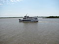 Barco de turismo Porto Alegre 10 01.jpg