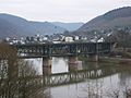 Auto- und Eisenbahnbrücke Bullay.jpg