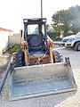 Case 430 skid loader - front view.jpg