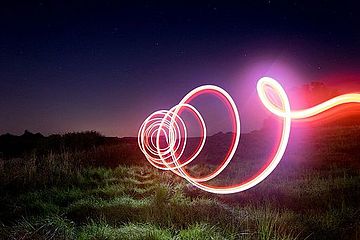 Light painting screw.jpg