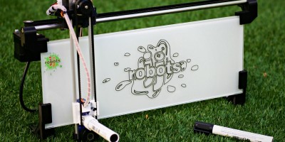 iBoardbot. The internet controlled whiteboard robot
